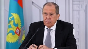 Russian Foreign Minister warns of nuclear escalation risks in Ukraine